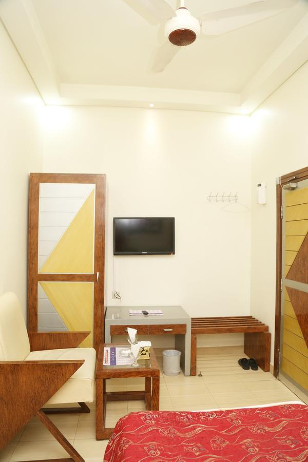 The Grand Regency Otel Bahavalpur Dış mekan fotoğraf